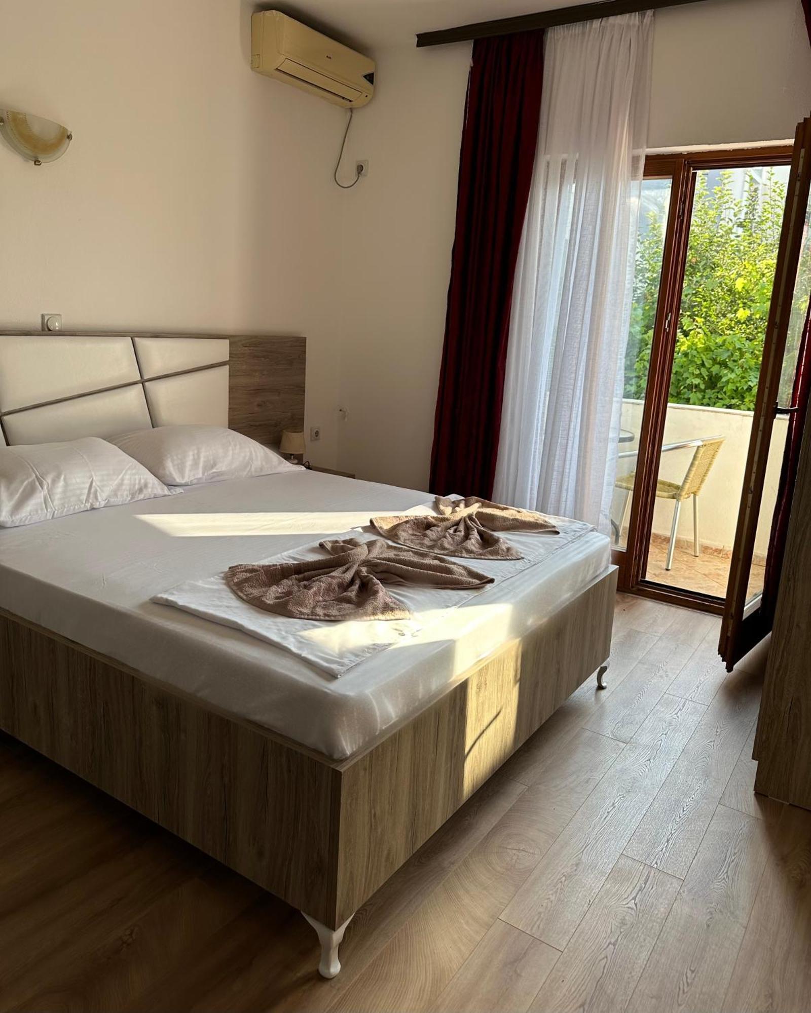 Rooms Ajllin Ulcinj Extérieur photo